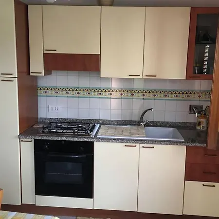 Casa Glicine Apartment *